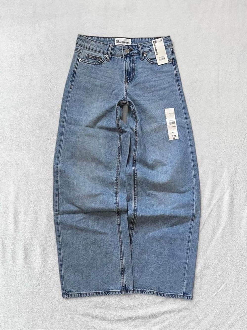 No Boundaries Baggy Mid-Rise Stretch Medium Blue Wide-Leg Jeans, 00 (XXS)